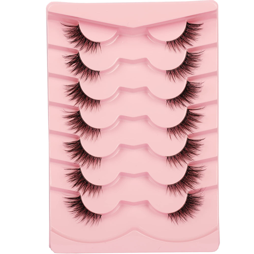 Pestañas medias naturales de Gmagictobo para un look suave.