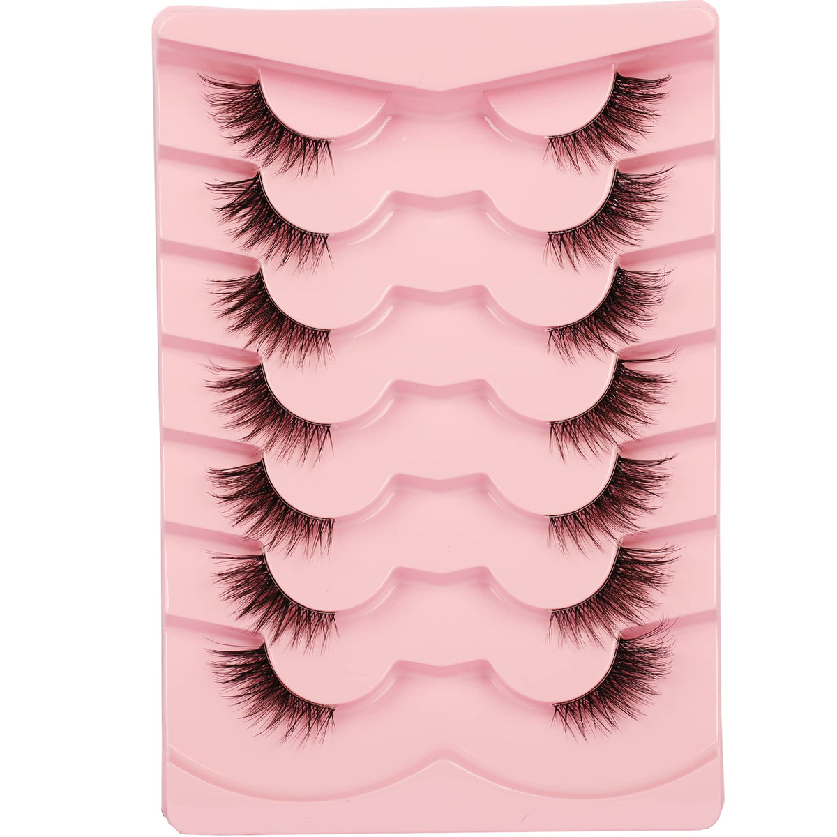 Pestañas medias naturales de Gmagictobo para un look suave.