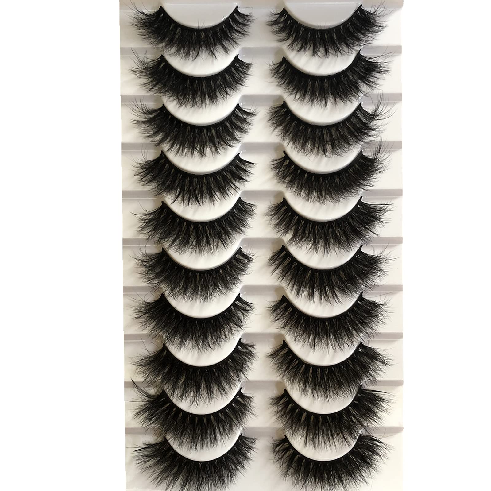 Pestañas Gmagictobo naturales 15mm para un look suave y auténtico durante el día.