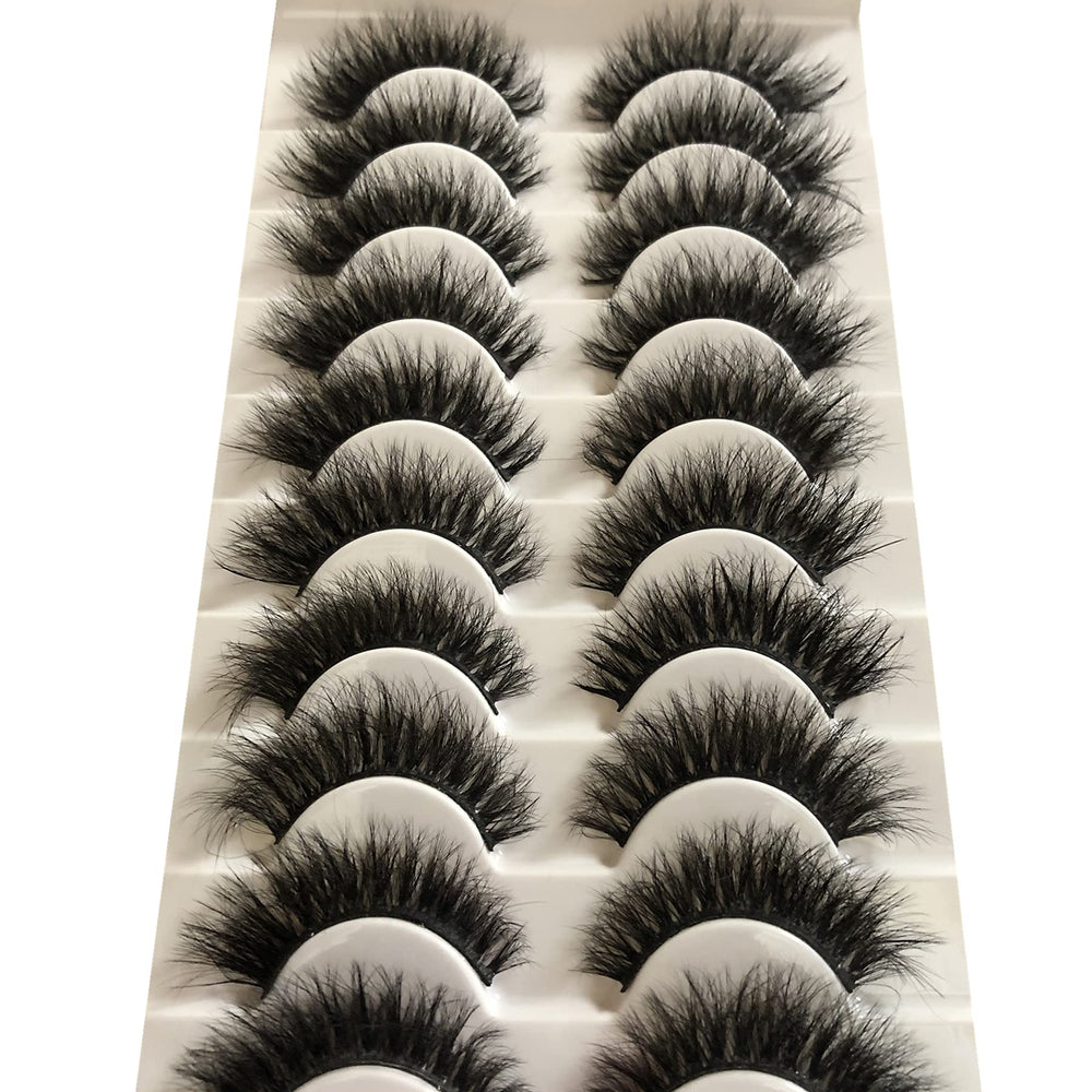 Pestañas Gmagictobo ojo-de-gato dramáticas para alargar la mirada con elegancia.