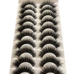 Pestañas Gmagictobo ojo-de-gato dramáticas para alargar la mirada con elegancia.