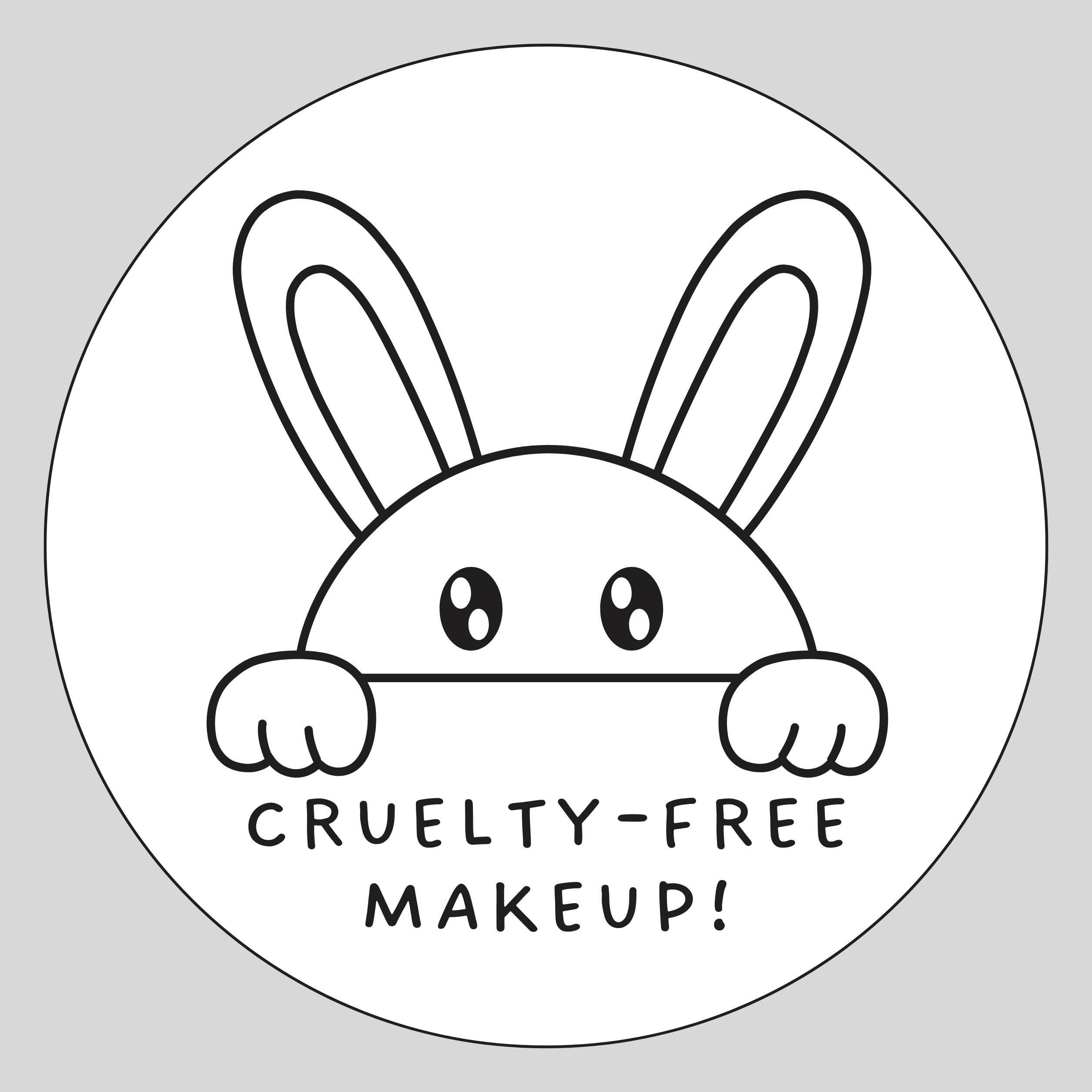 Aplicación suave con cepillo húmedo o seco para Cake Eyeliner de Graftobian.