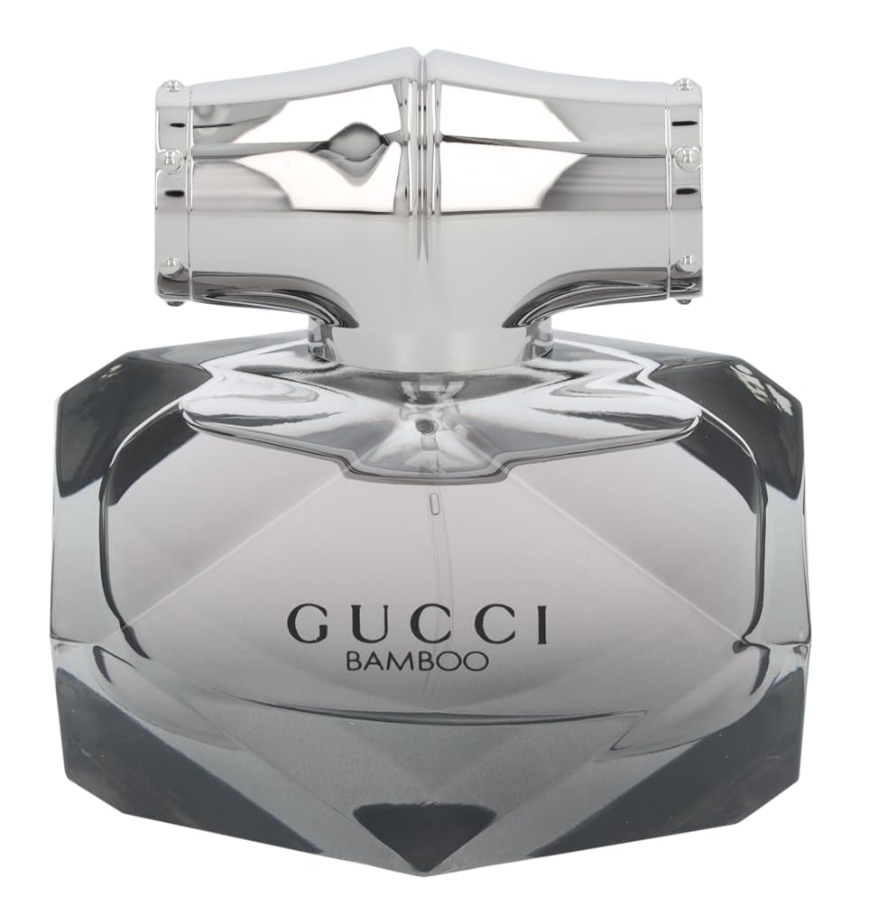 Gucci Bamboo atomizador suave para retoques durante el día.