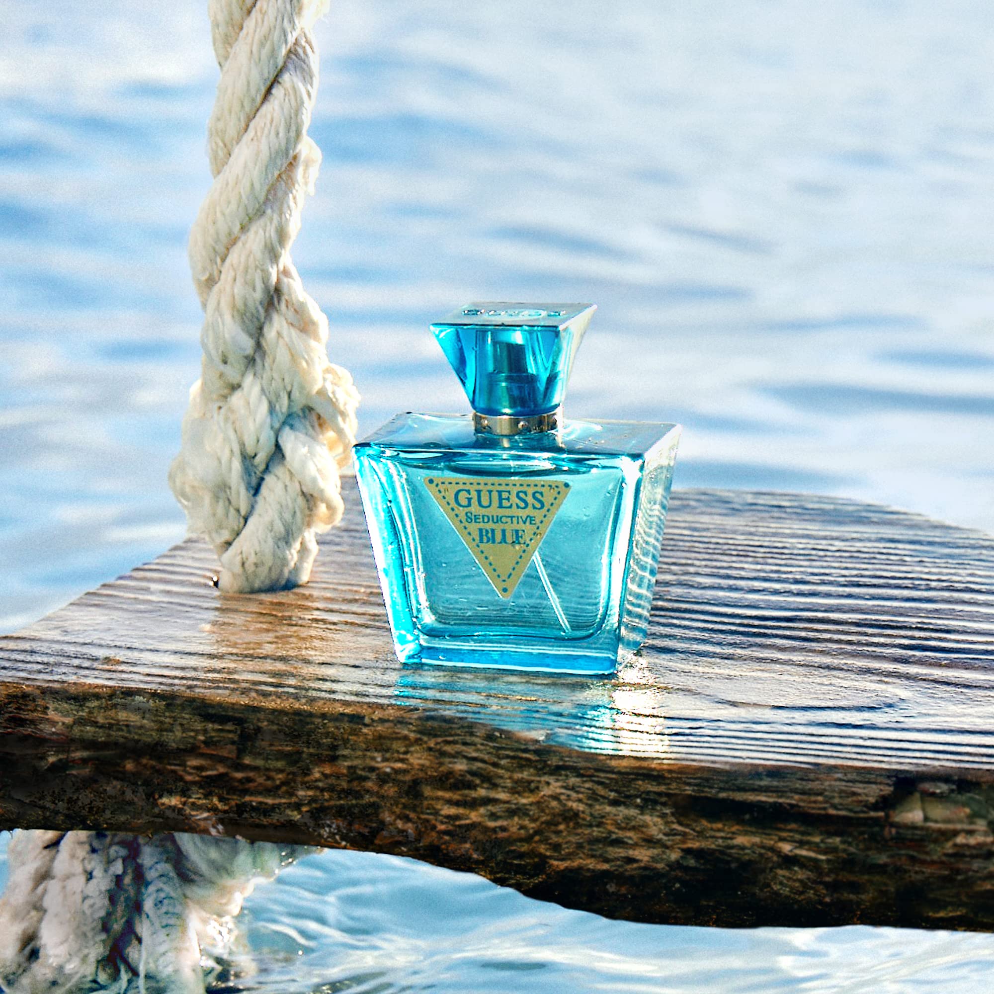 GUESS Seductive Blue, aplicación en puntos de pulso para mayor duración