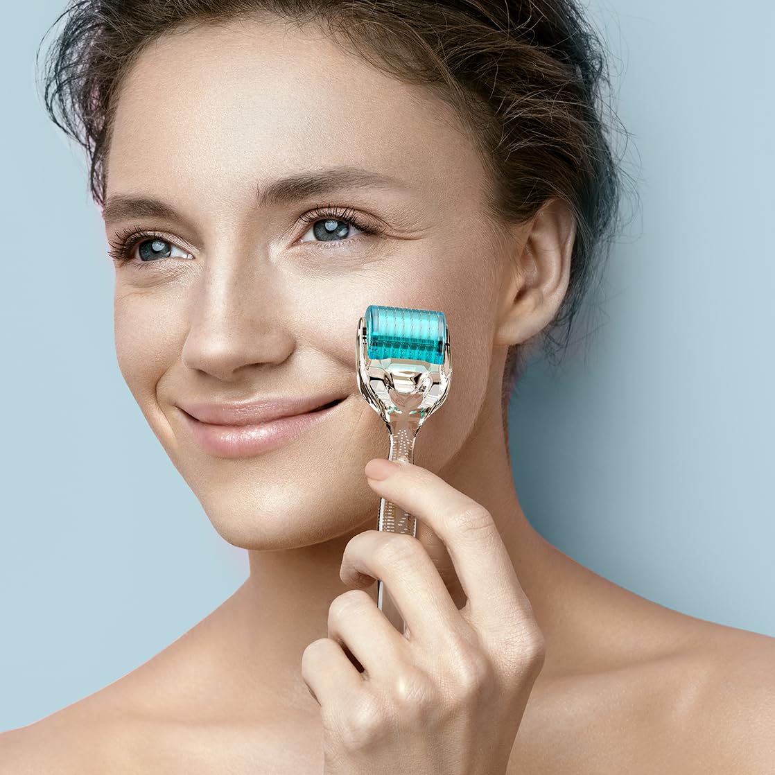 GXBRSY Derma Roller portátil para sesiones en casa y viaje.