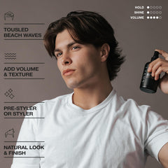 Hair Craft Co CRVFT uso con dedos para look desenfadado diario.