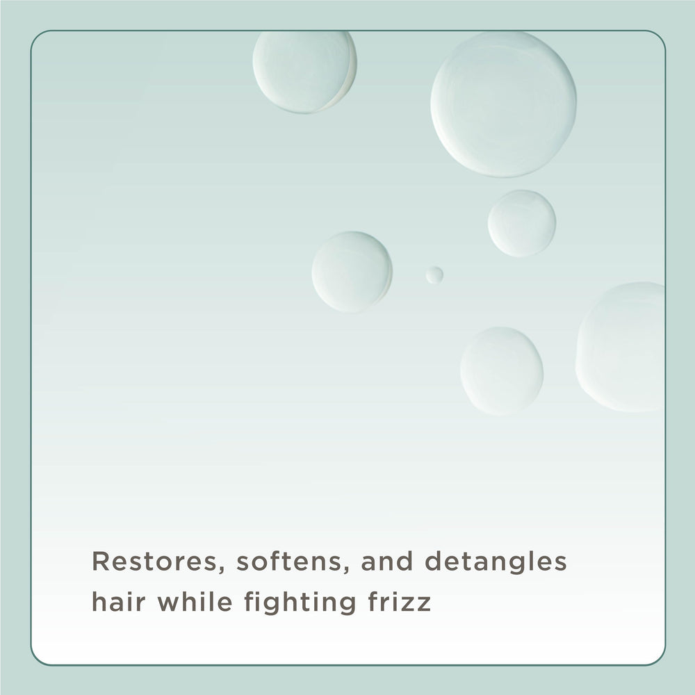 Hairitage Detangling Spray ofrece brillo sedoso en cada uso