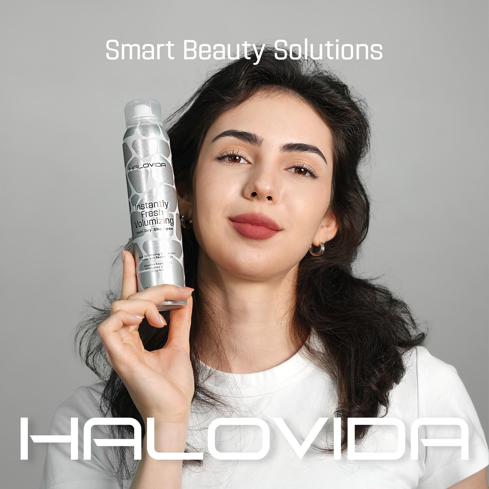 HALOVIDA champú seco aplicándose con rociado para volumen rápido