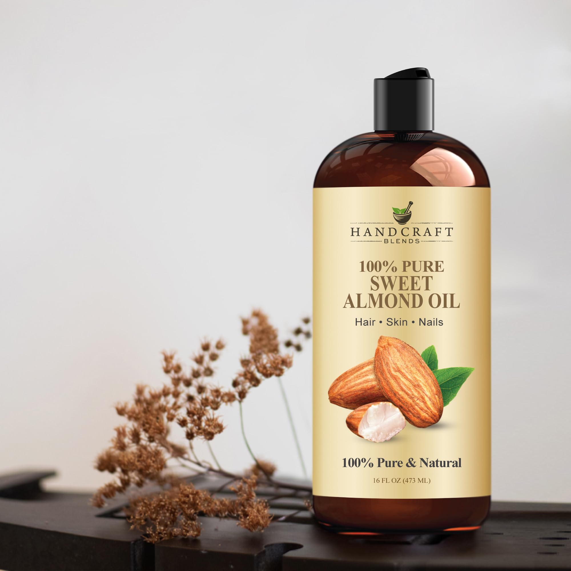 Handcraft Blends Aceite de Almendra Dulce, envase en EE. UU. para cuidado diario sin químicos.