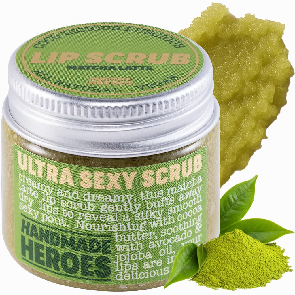Handmade Heroes exfoliante de labios con matcha, textura suave y frasco visible