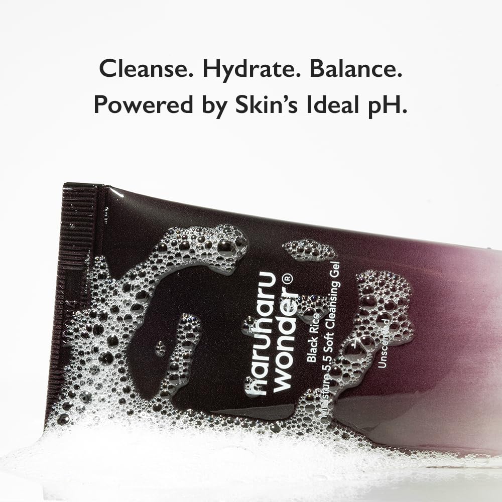 HARUHARU Wonder Black Rice: limpieza diaria suave para piel calmada y limpia.