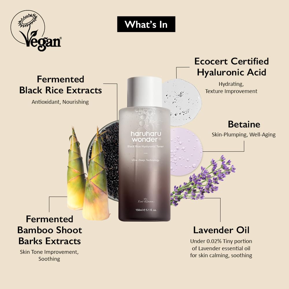 HARUHARU Wonder Toner pump close-up showing easy application and refreshing feel.