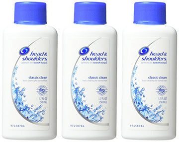 Head & Shoulders Classic Clean, espuma durante el lavado, ayuda a controlar la caspa.
