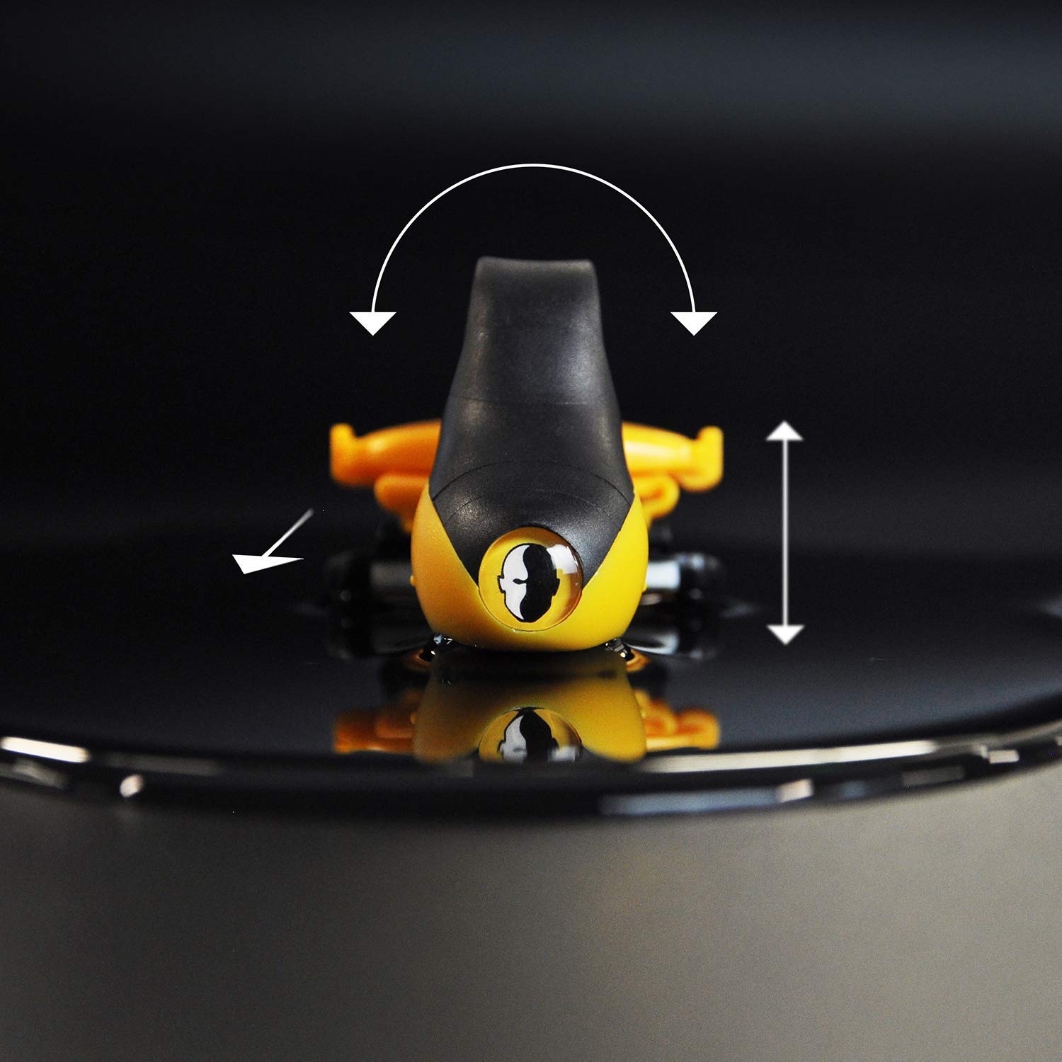 HeadBlade Moto, manejo ligero, facilita movimientos alrededor de la cabeza.