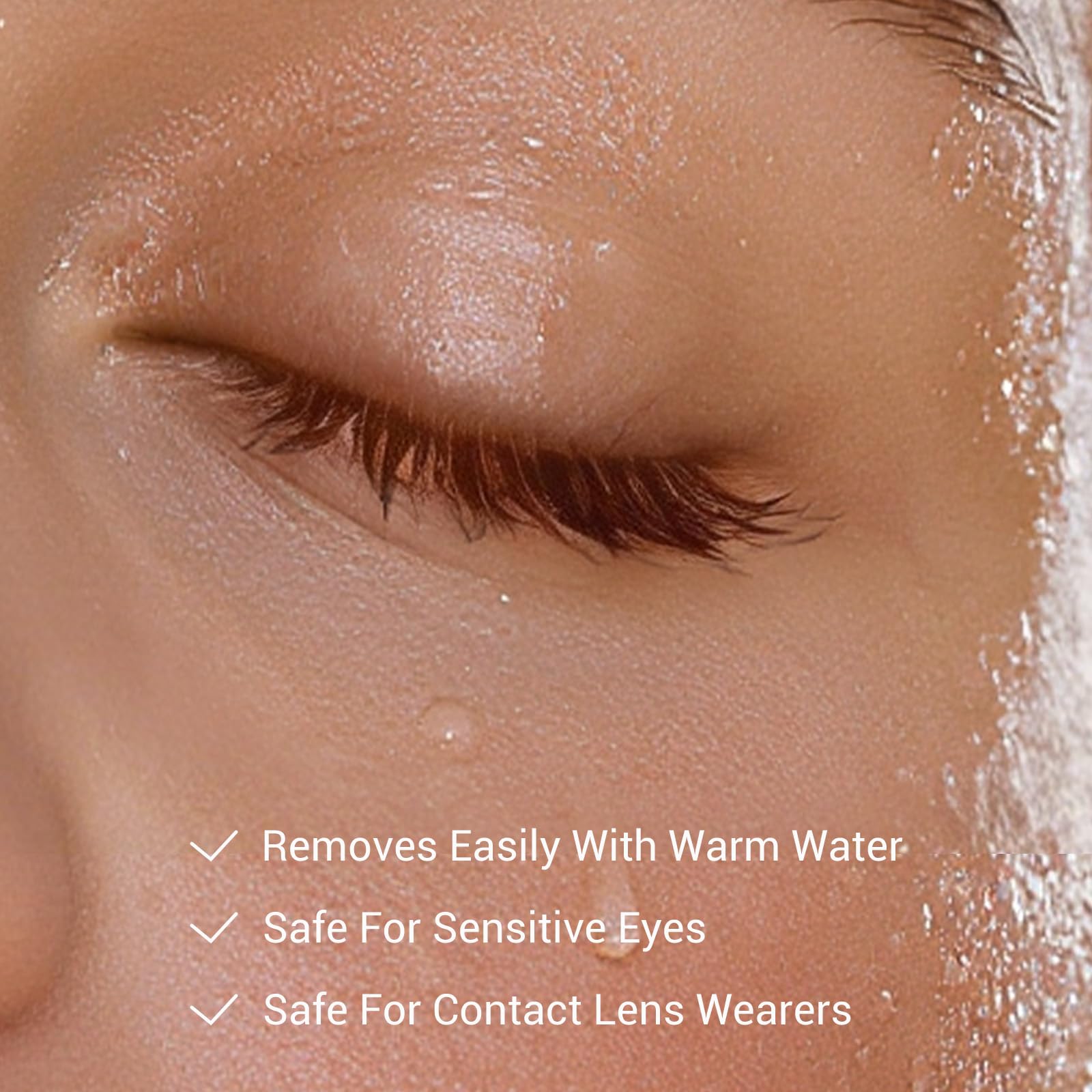 HEIMISH Dailism mascara waterproof; smudge-proof performance in humid conditions.