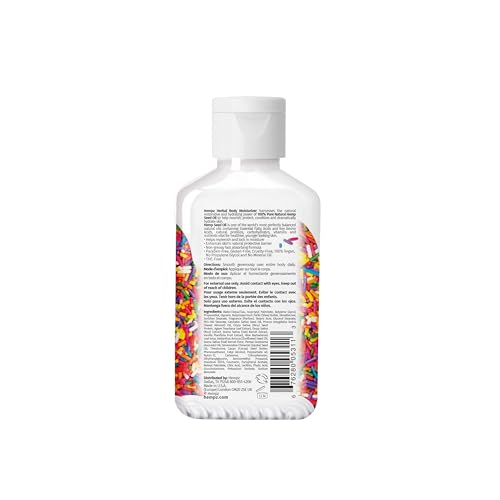 Hempz loción corporal con manteca de karité y aloe para piel suave.