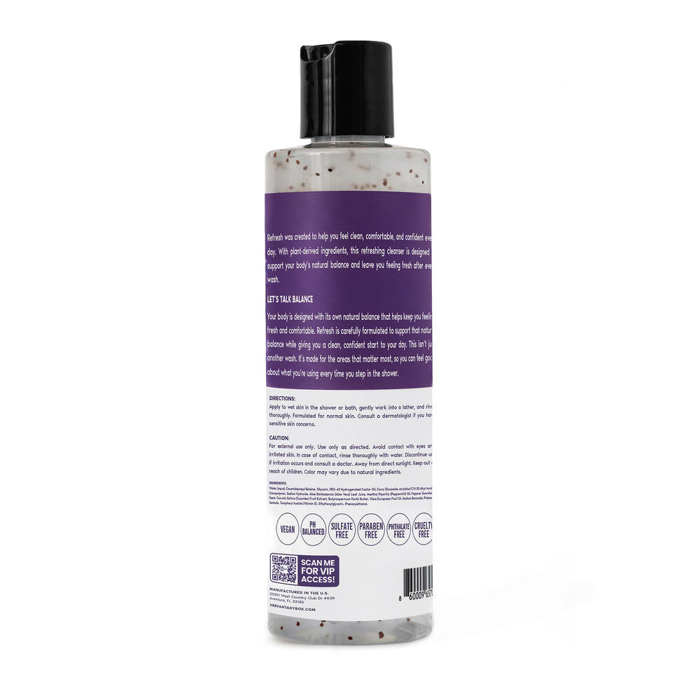 Her Fantasy Box Refresh natural ingredients highlight for a clean beauty routine.