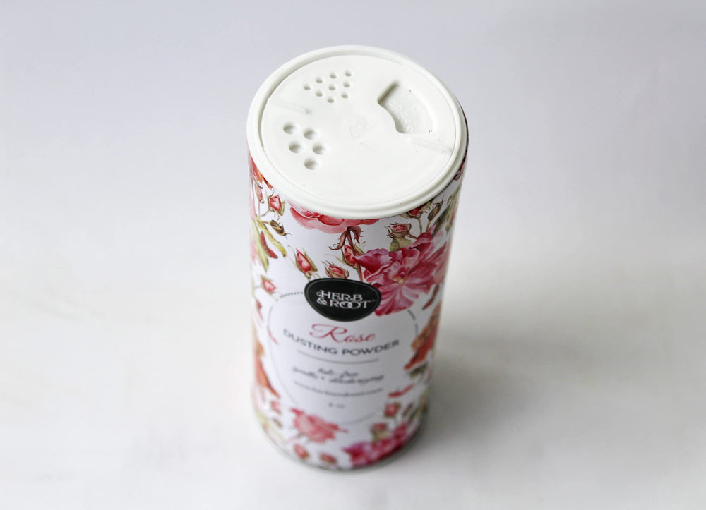 Herb & Root polvo corporal sin talco jazmín para piel suave y fragancia floral.