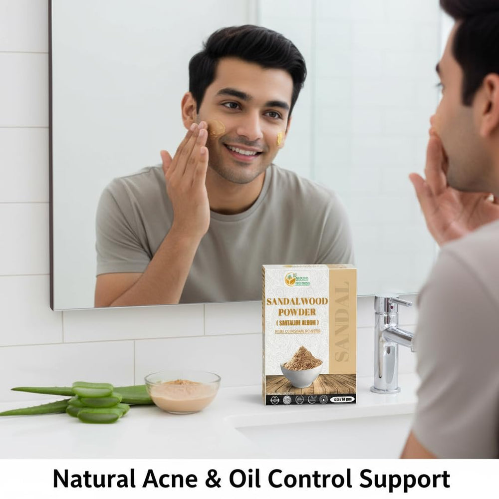 Limpieza facial suave con polvo de sándalo para piel fresca