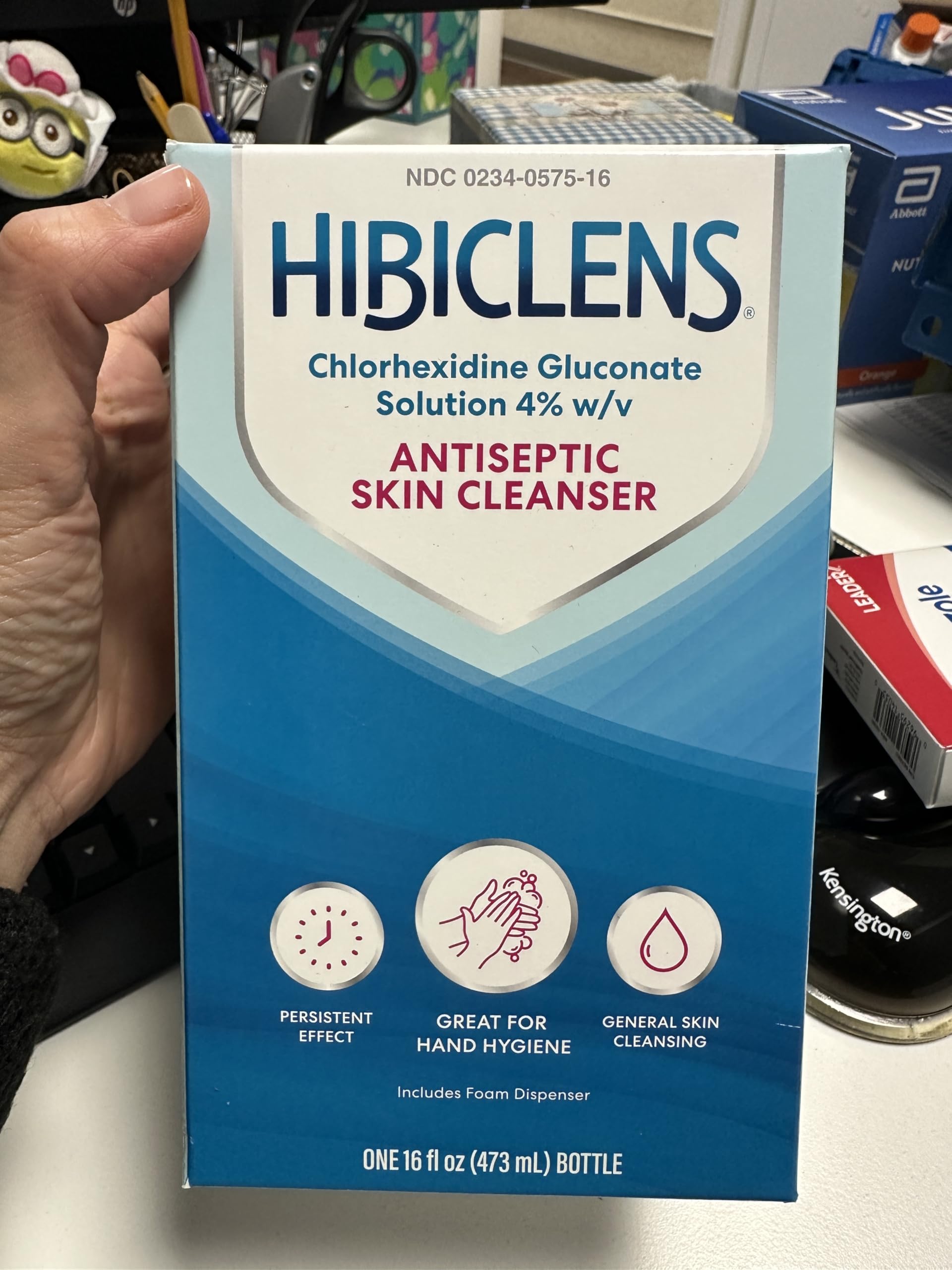 Hibiclens uso en limpieza de piel para cuidado diario.