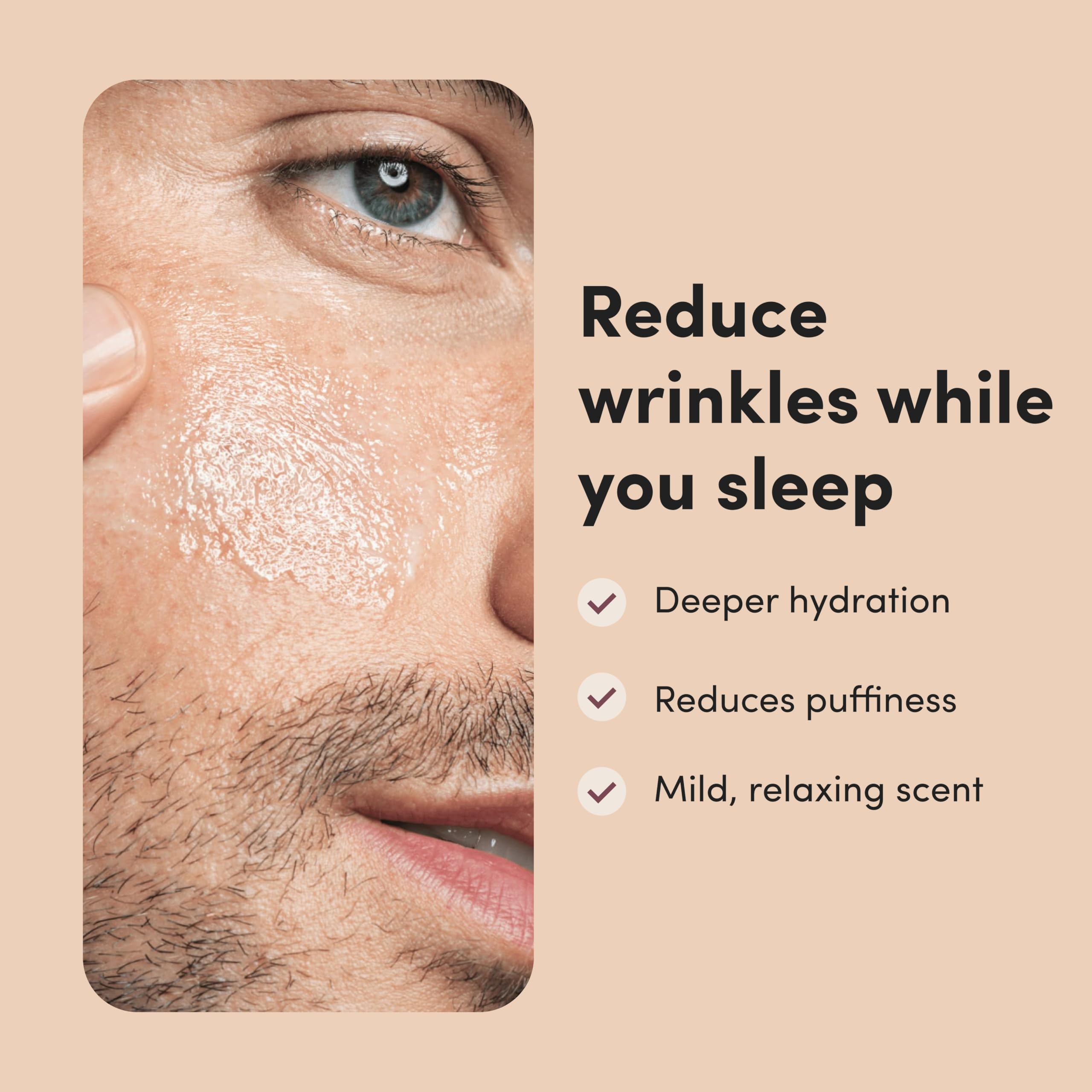 hims Goodnight Wrinkle Cream en la palma, facilita la aplicación diaria.