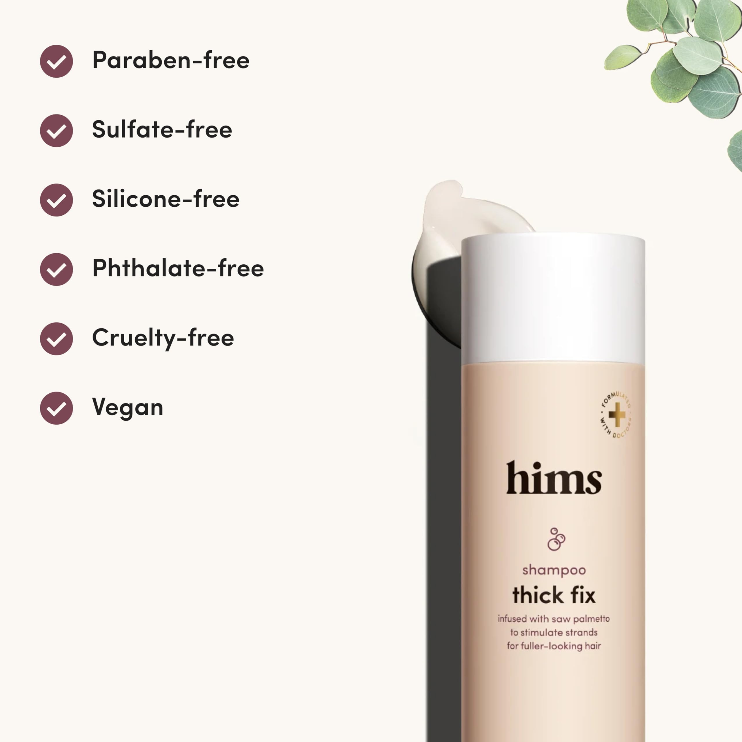 Aplicación diaria de hims Thick Fix con aroma a eucalipto.