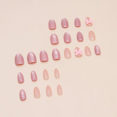 Hkanlre uñas falsas en almendra rosa, ideal para eventos.