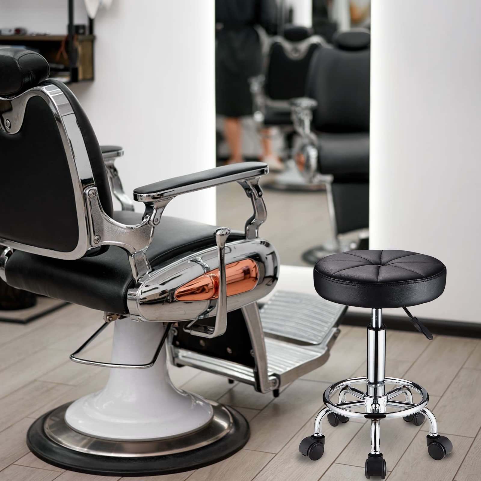 Silla giratoria HMTOT con altura ajustable para diferentes estaturas.