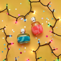 Hollister Festival Vibes, atomizador: pulveriza suavemente el perfume para un toque sutil.