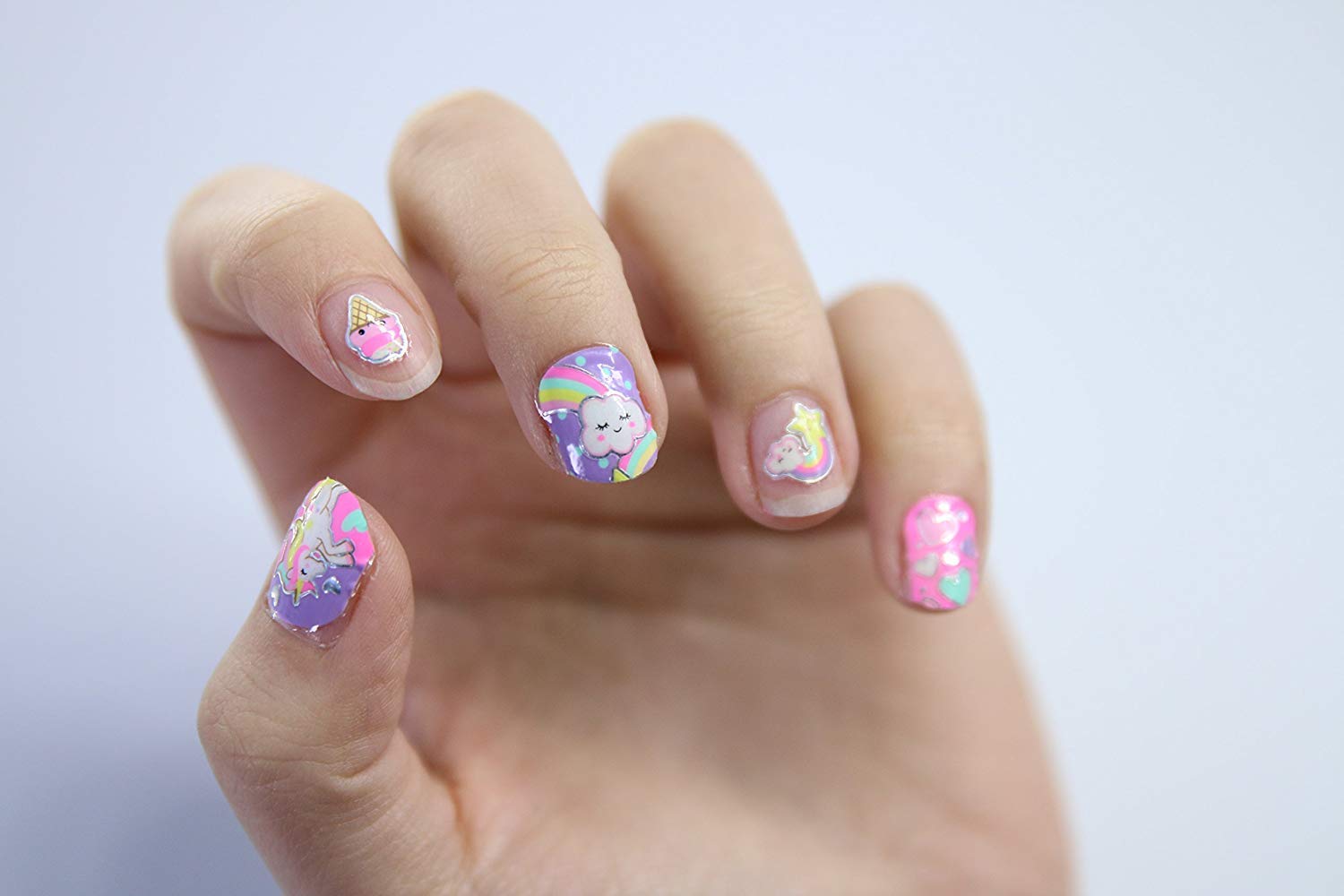 Hot Focus Kit de Uñas Unicornio: lima suave para uñas con acabado bonito.