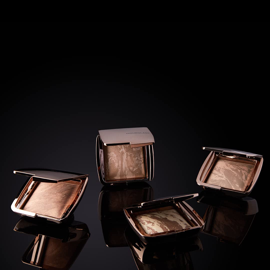 Hourglass Bronceador textura seda suave que se funde con la piel