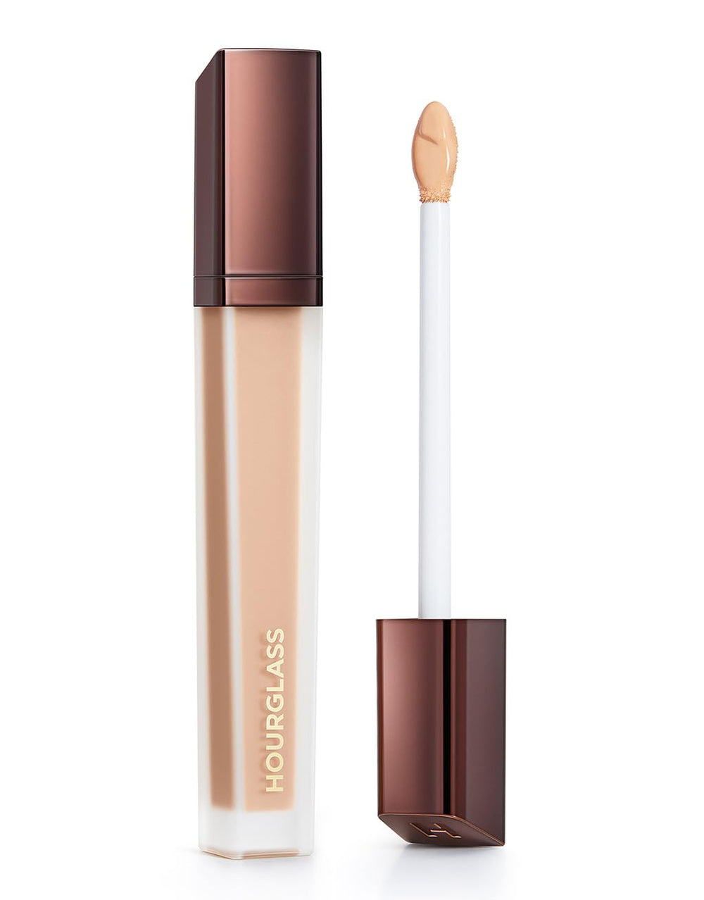 Hourglass Vanish – application fluide pour uniformiser le teint.