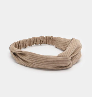 Huachi cintas para yoga, manteniendo el cabello recogido durante la práctica.