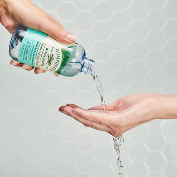 Uso diario recomendado para hidratación suave con Humphreys Toner.