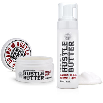 Hustle Butter Deluxe jabón tatuaje burbujas en envase para cuidado durante la curación.