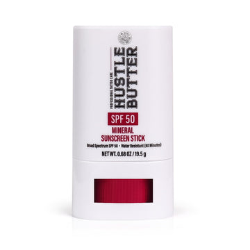 Stick protector solar Hustle Butter Deluxe para tatuajes con SPF 50