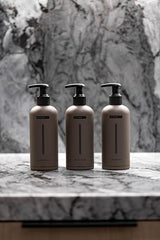HygieneLab acondicionador hombres, textura cremosa, facilita peinar y suaviza el cabello