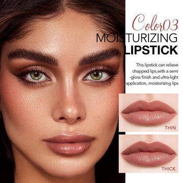 IATMOMOD Mauve Brown muestra aplicación suave y capilar para un look natural.