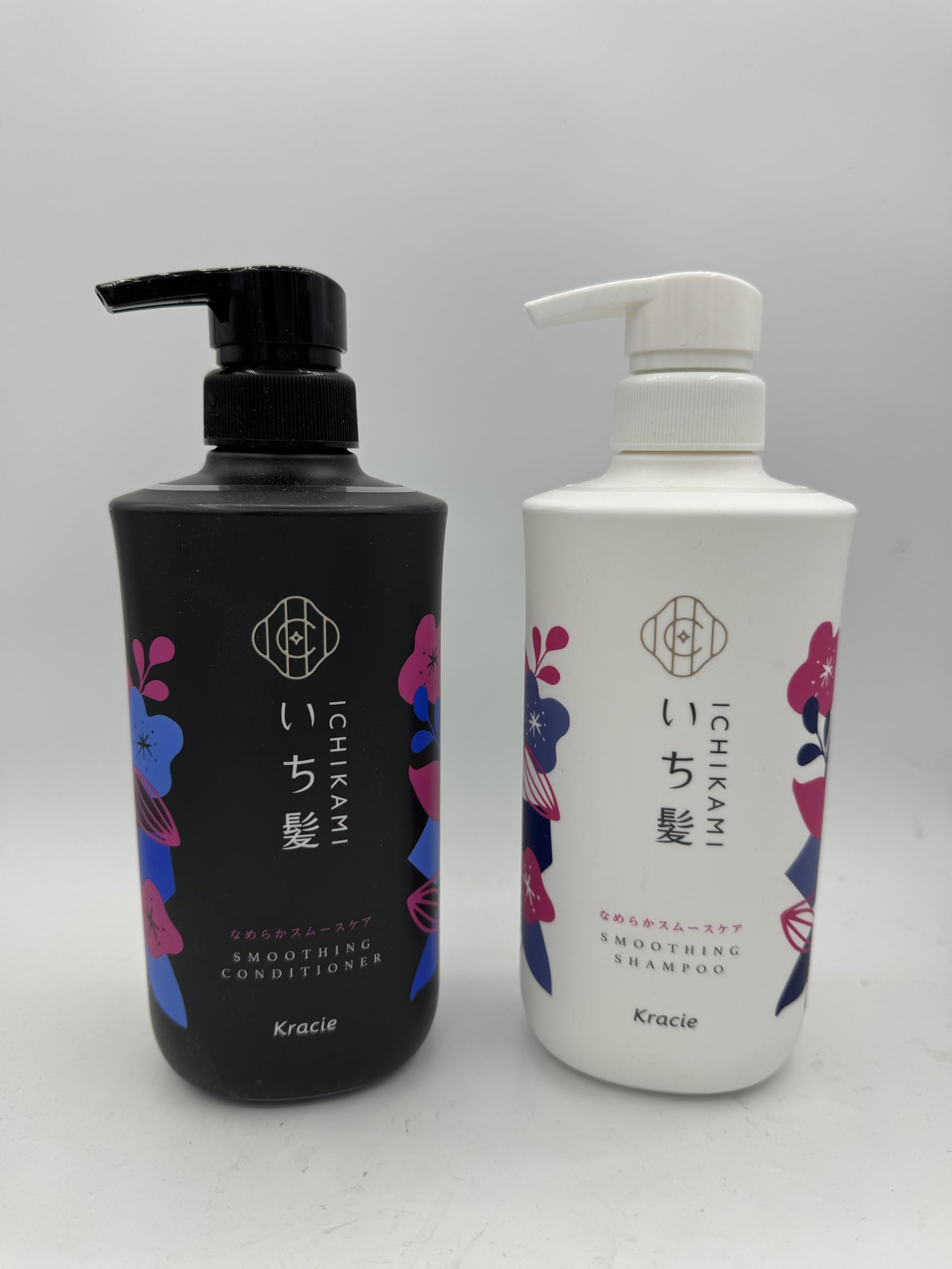 Ichikami acondicionador suave en frasco, desenreda y deja cabello sedoso.
