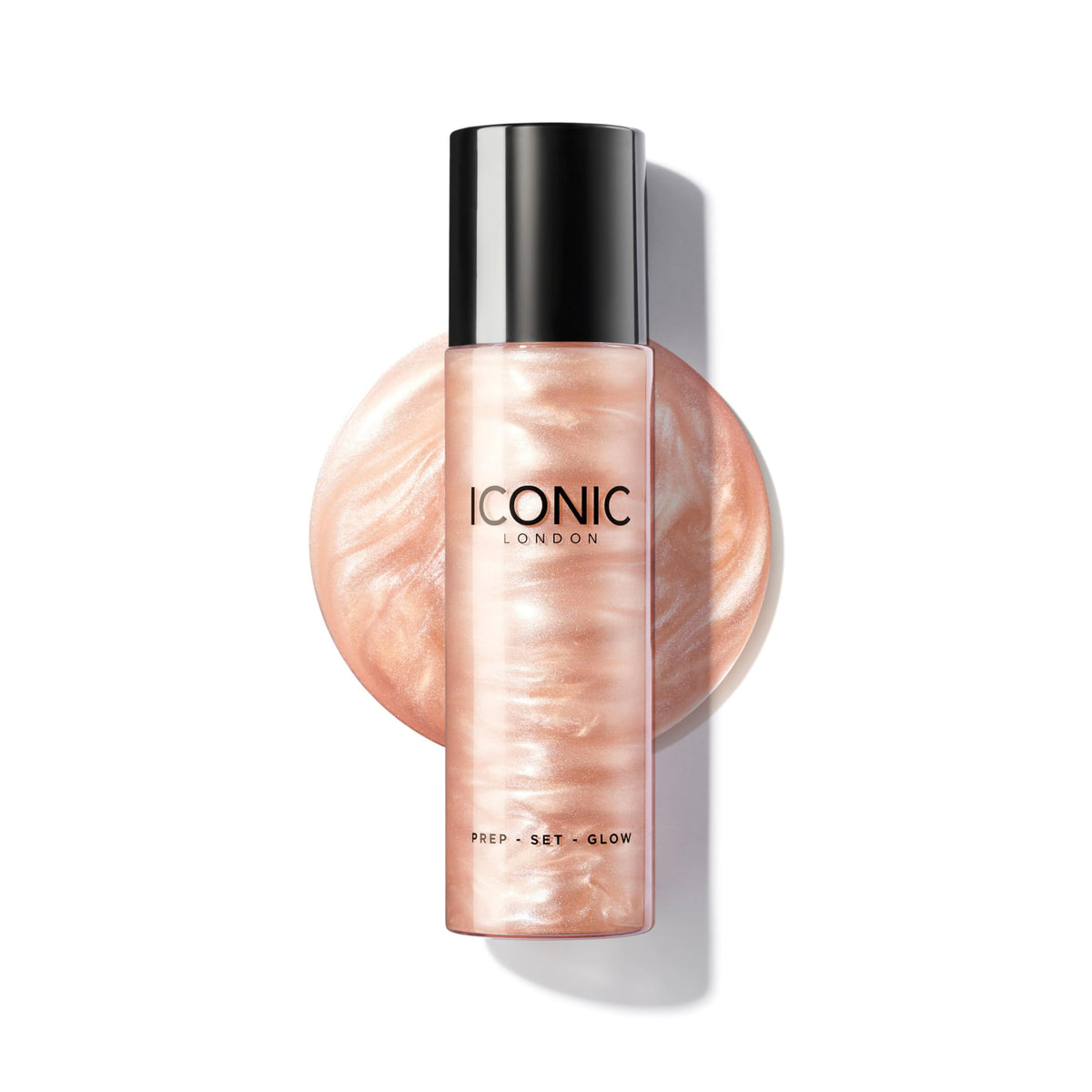 Iconic London Prep-Set-Glow, bouteille-pulvérisateur, hydratation légère et éclat subtil.