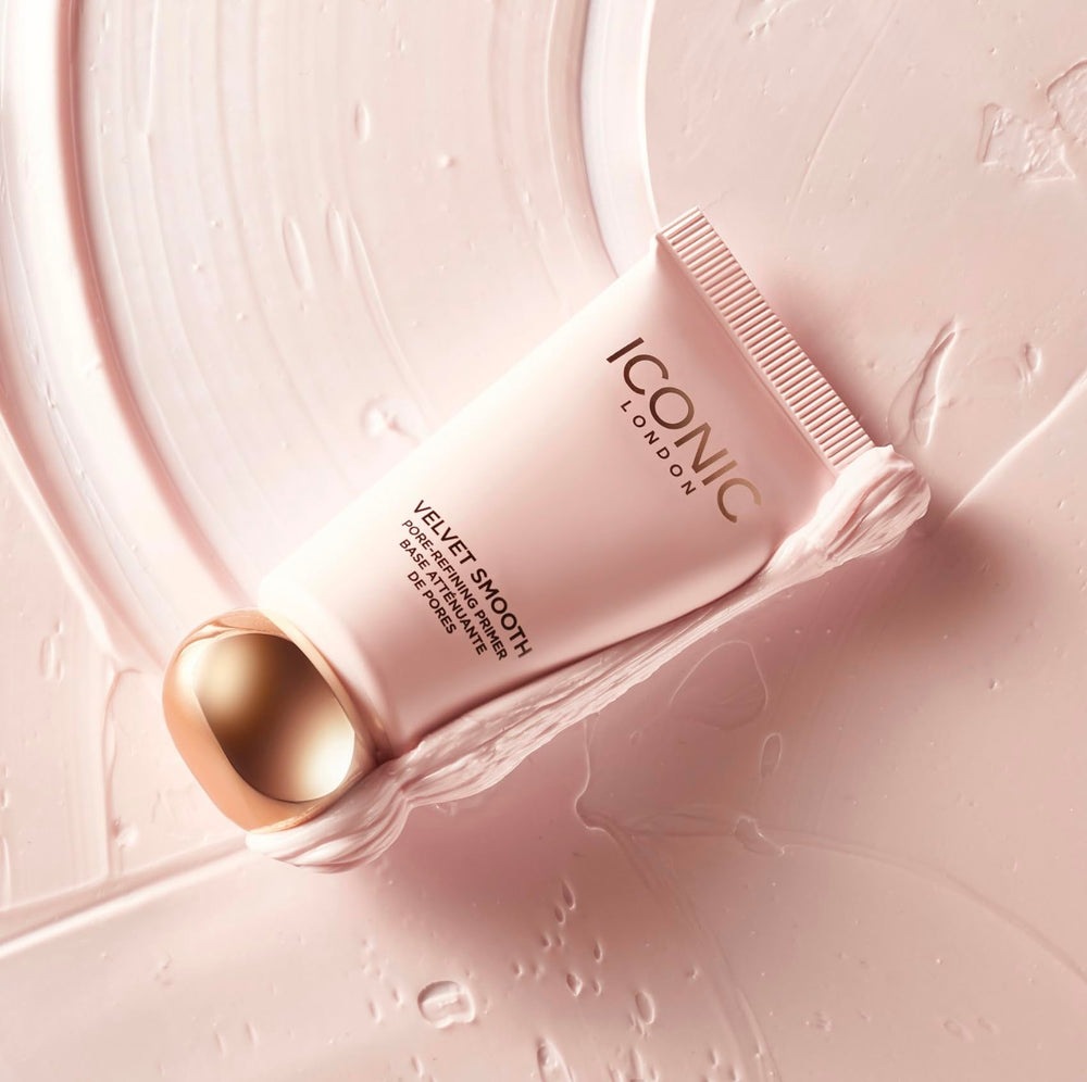 ICONIC LONDON Velvet Smooth Pore-Refining Primer contiene Vitis Vita para barrera cutánea