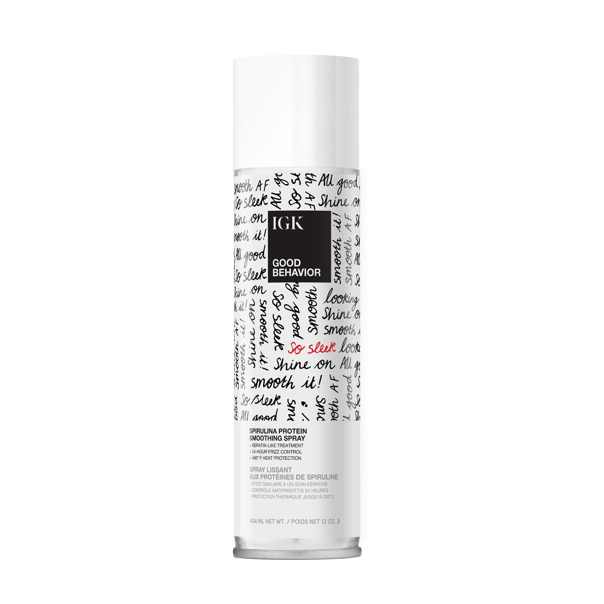 IGK Good Behavior Smoothing Spray en bote en uso, ofrece control del frizz para un peinado suave.