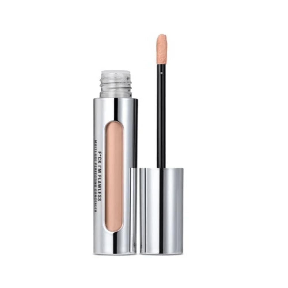 Il Makiage F*ck I'm Flawless concealer, applicateur précision pour couvrance ciblée et finition mate.