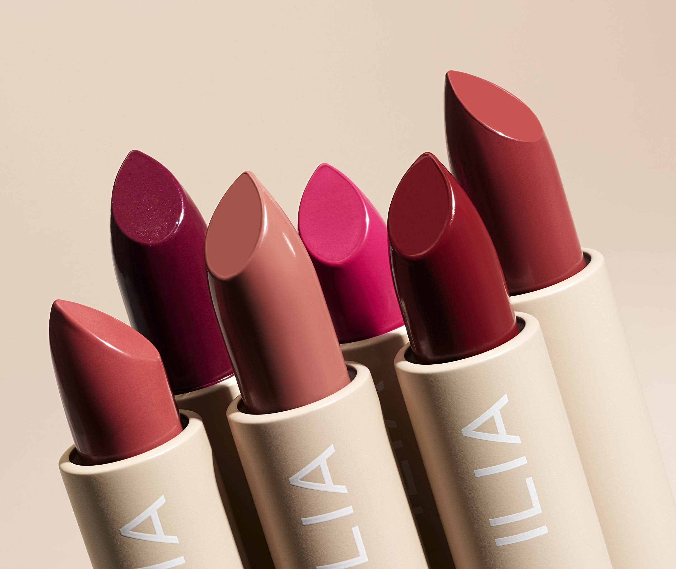 ILIA Color Block Barra de Labios Rosette, tono duradero para looks profesionales.