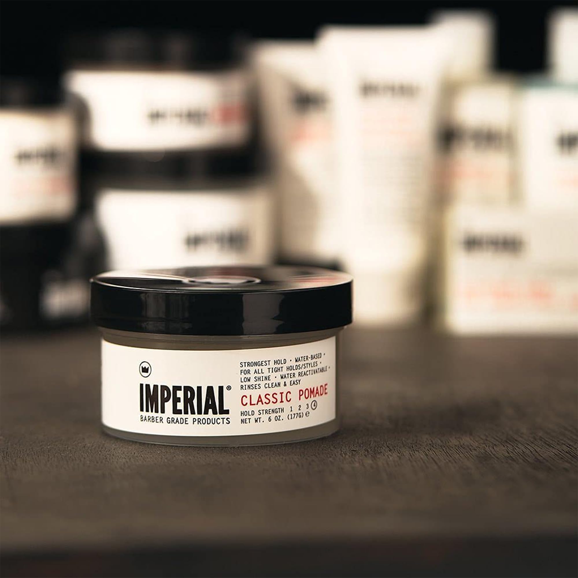 Pomada Imperial Barber Classic textura media para acabado natural