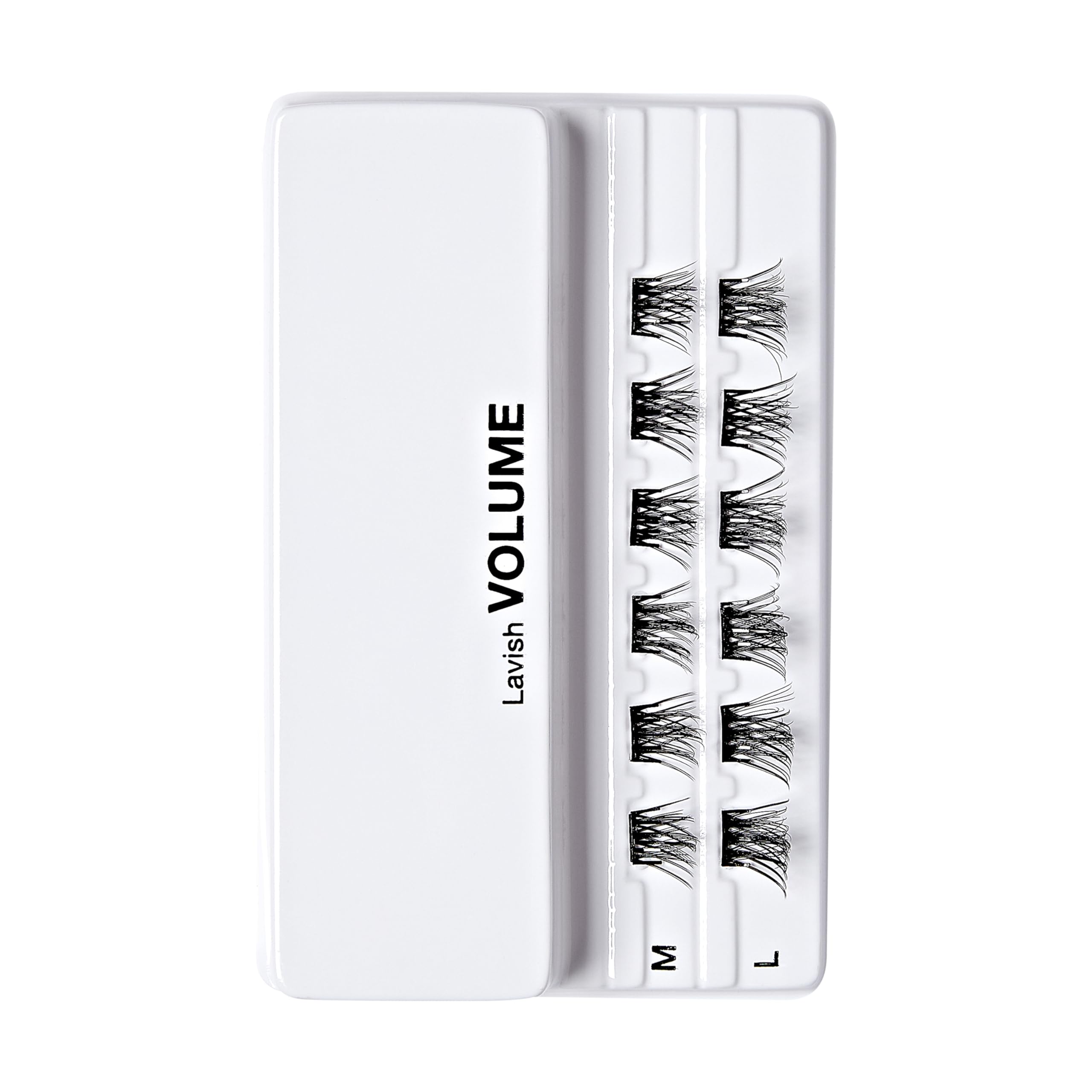 Look natural con imPRESS Falsies autoadhesivas de 12-14 mm.