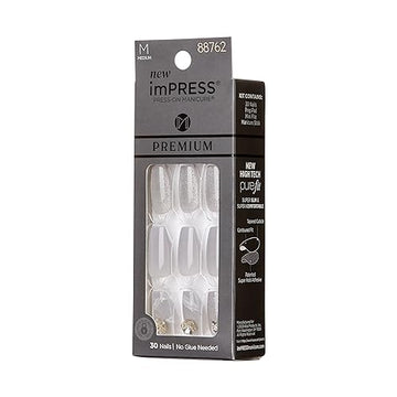 Uñas imPRESS gris en forma de almendra con acabado elegante.