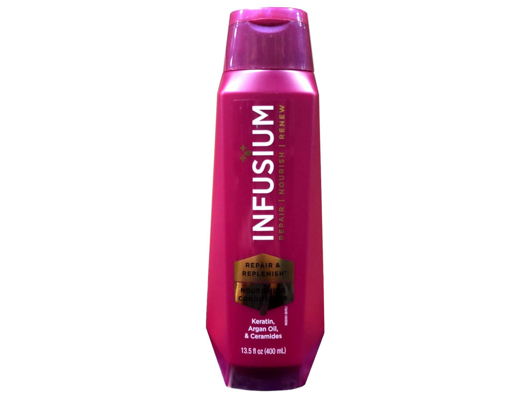 Envase con diseño elegante de Infusium, packaging distintivo.