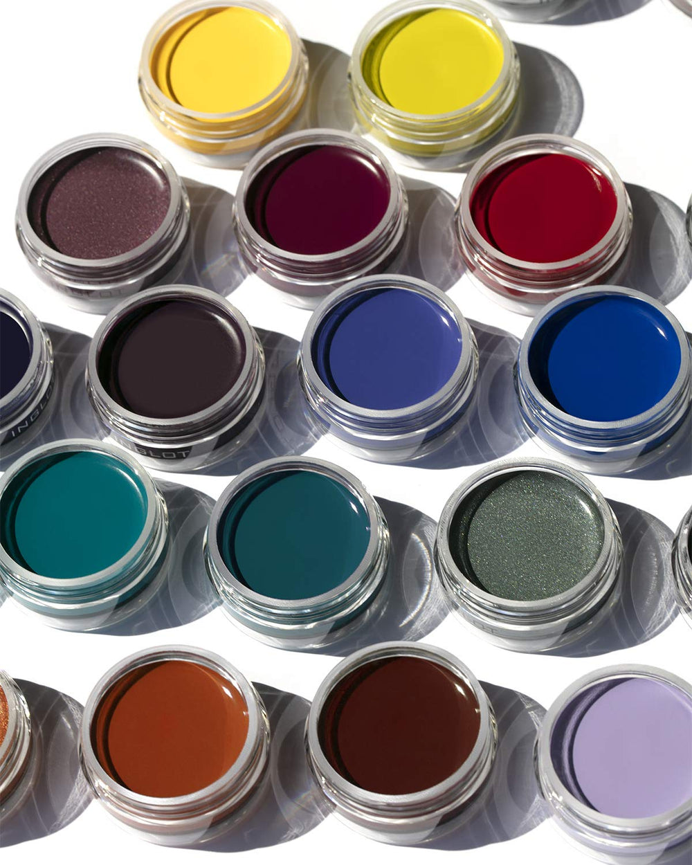 Inglot AMC Delineador Gel de alto pigmento, secado rápido y sin manchas