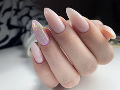 IN.HYPE Gel Builder Baby Pink 3: uso en salón para resultados duraderos y profesionales.